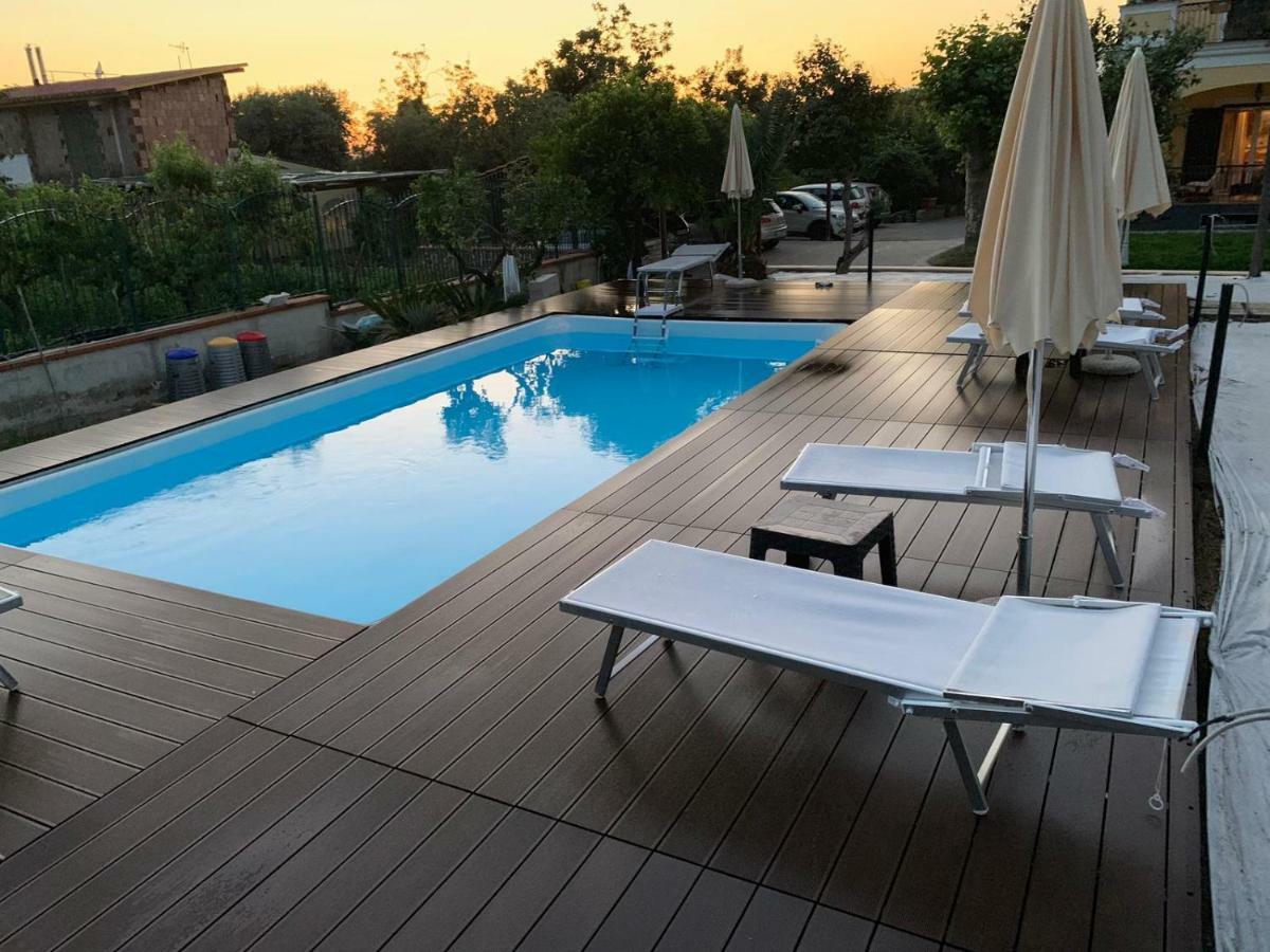 Villa Lucia Кастелламмаре-ди-Стабия Экстерьер фото