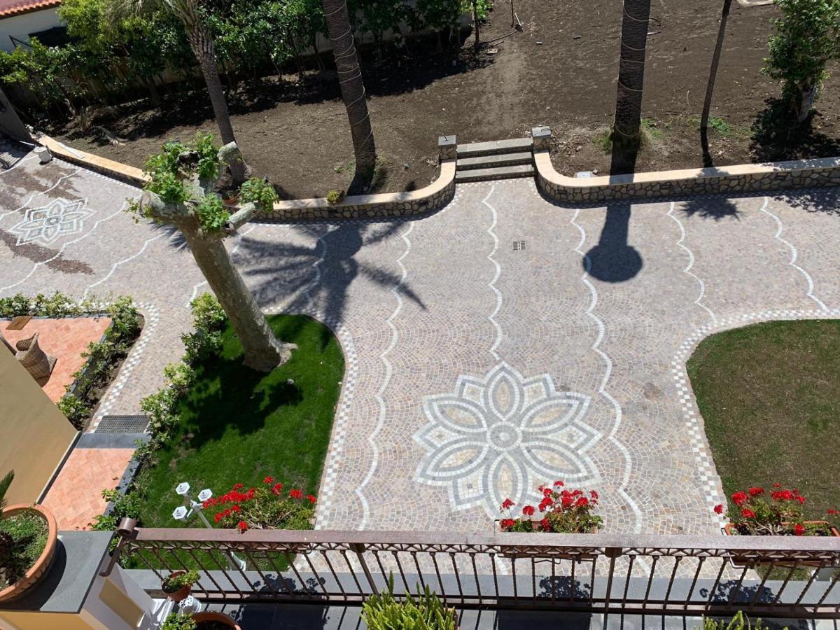 Villa Lucia Кастелламмаре-ди-Стабия Экстерьер фото